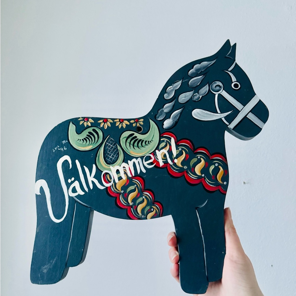Hand painted vintage Swedish dala horse Valkomen welcome sign